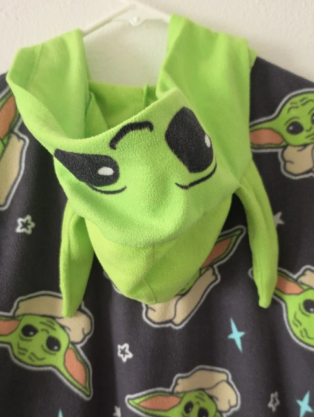 Kids Black and Green Star Baby Face Hooded Onesie Pajamas